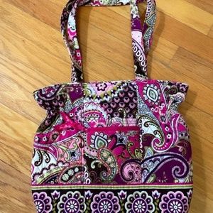 VERA BRADLEY retired pattern - Very Berry Paisley